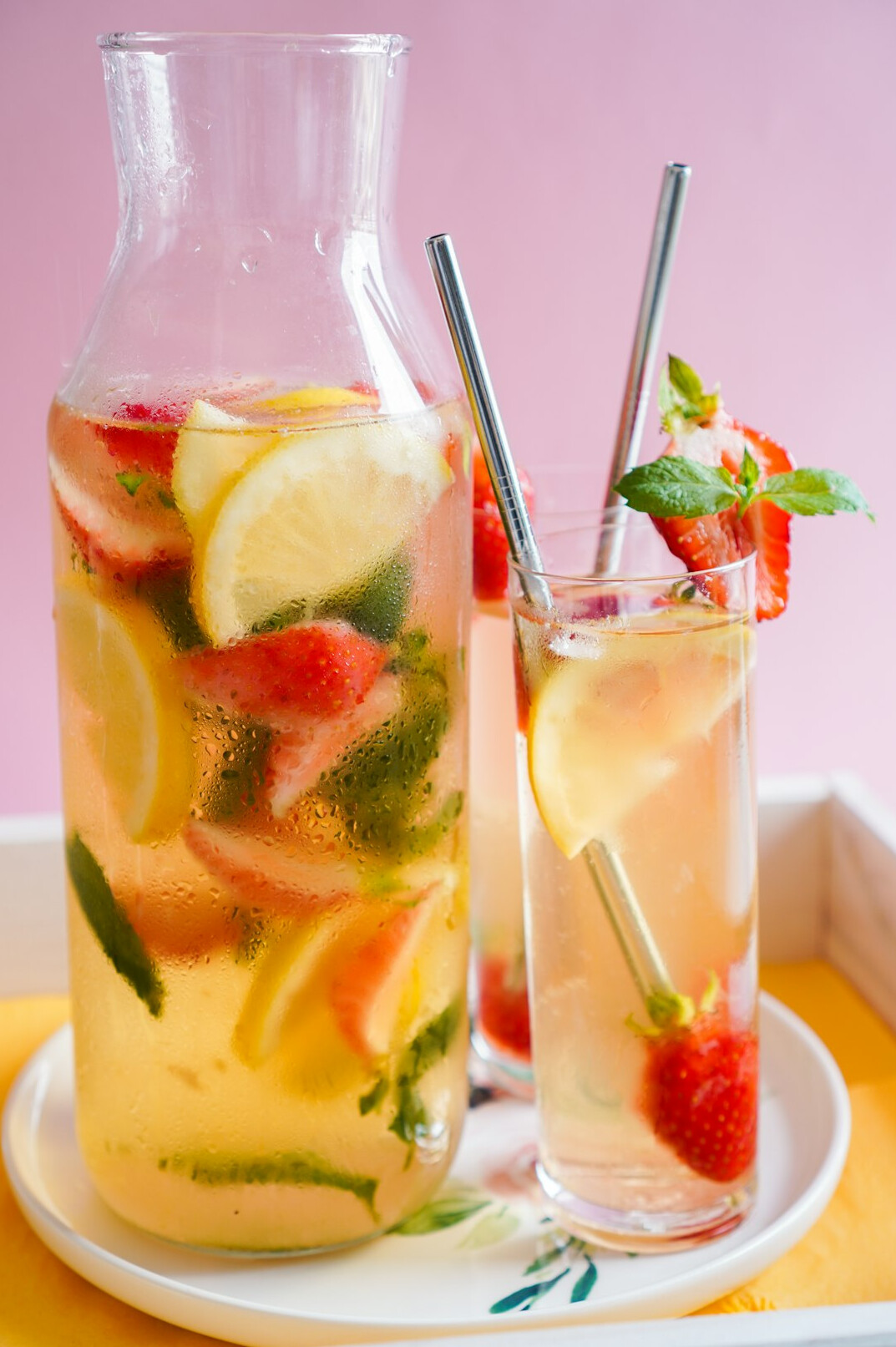 glass of water with lemon